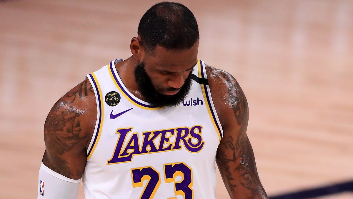 People across NBA say Lakers' 2020 title isn't 'genuine'