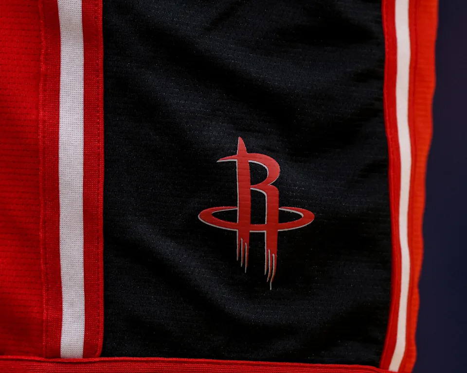 Detailed view of the Houston Rockets logo during warm ups before the game against the New Orleans Pelicans at Smoothie King Center.Stephen Lew-Imagn Images