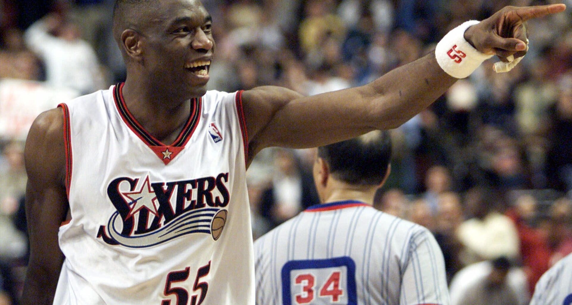Tributes pour in following news of Dikembe Mutombo’s death