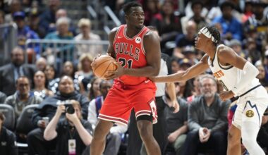 Former UConn star Adama Sanogo signs with team overseas