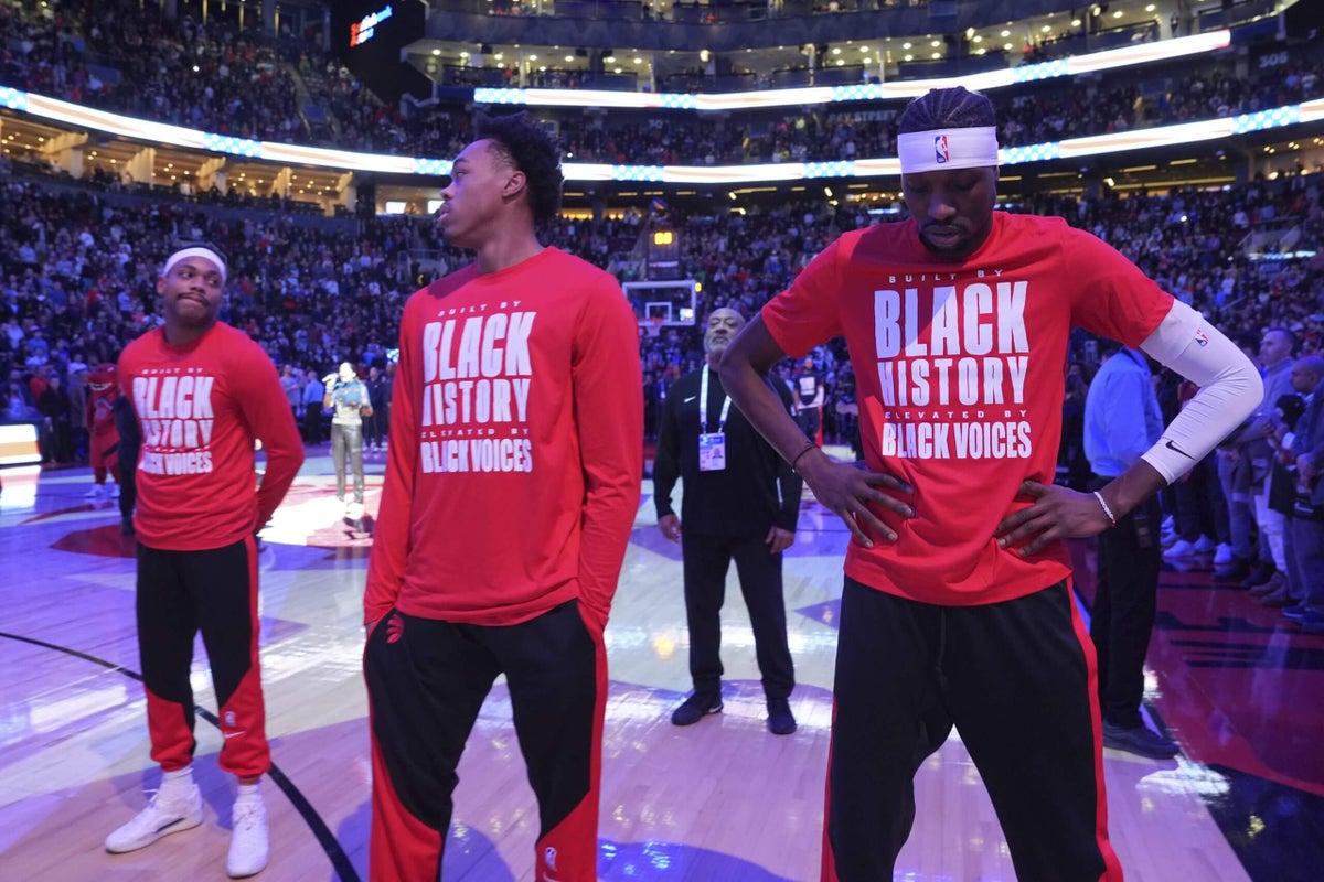 ‘Bigger than basketball:’ Canadian fans boo U.S. anthem ahead of Raptors-Clippers