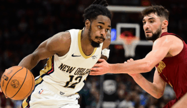 Antonio Reeves drives to the bucket for the Pelicans, via Imagn Images