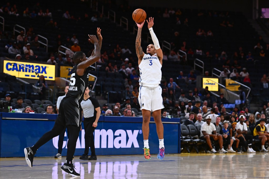 Alex Toohey, Will Richard, Coleman Hawkins ready