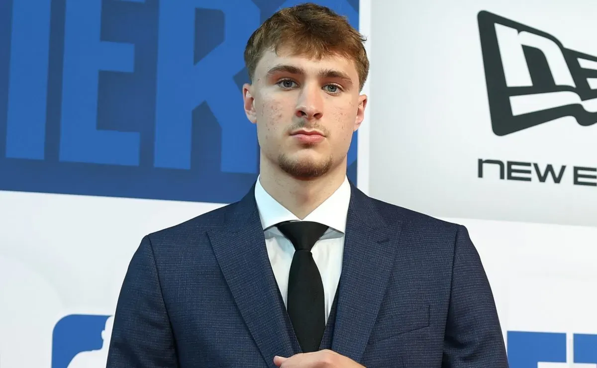 Jon Scheyer takes a hilarious jab at Cooper Flagg