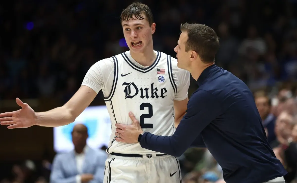 Jon Scheyer gets brutally honest on Cooper Flagg's ability to cope with pressure