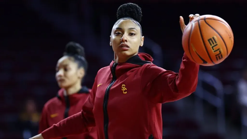JuJu Watkins #12 of the USC Trojans warms up prior to the game against the Penn State Lady Lions at Galen Center on January 12, 2025. (Source: Luiza Moraes/Getty Images)