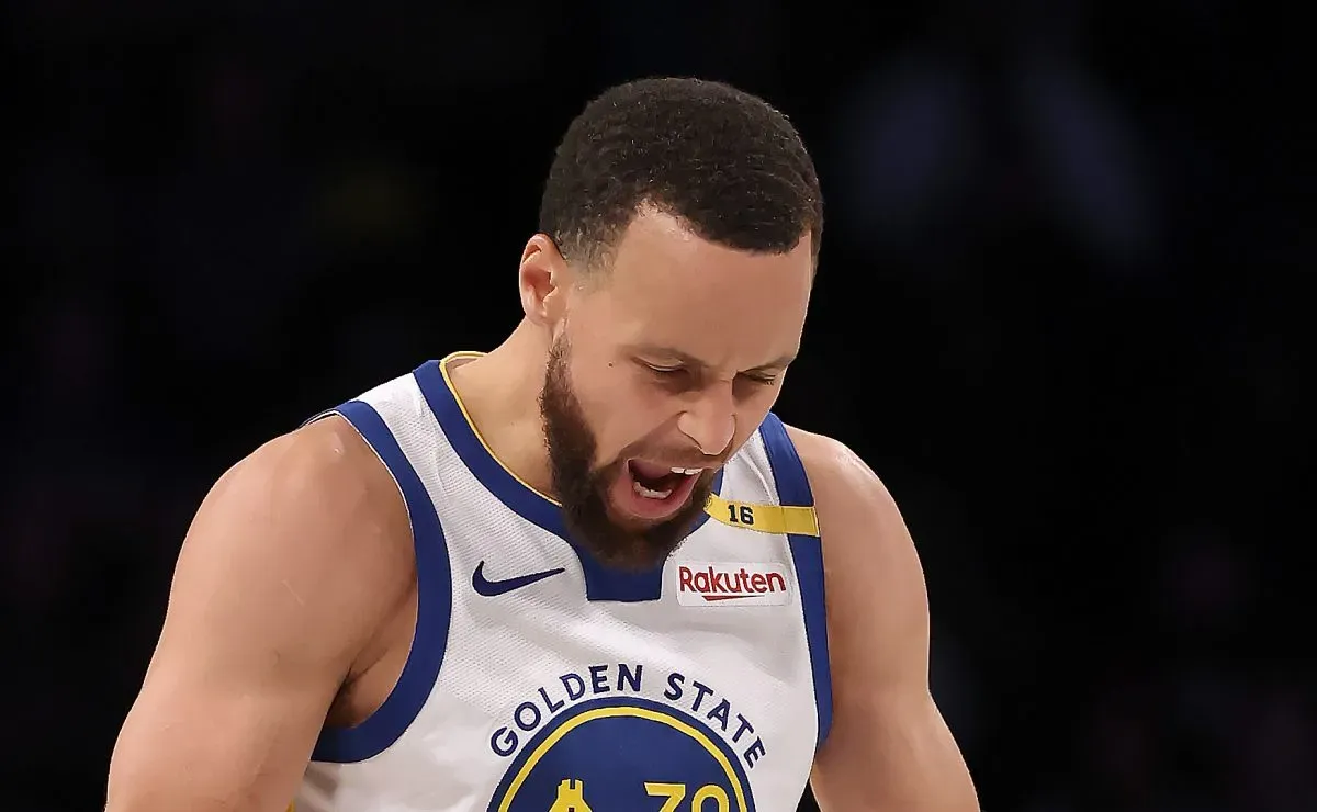 Warriors’ Stephen Curry teammate reveals how difficult it is to play through a torn UCL injury in the NBA
