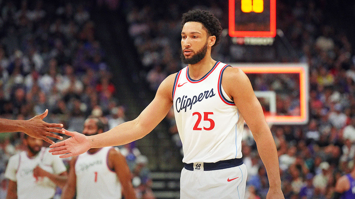 Los Angeles Clippers guard Ben Simmons (25) at the end of the first quarter against the Sacramento Kings at Golden 1 Center.