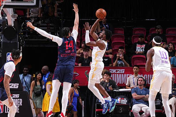 Bronny James & Cole Swider Carry Scoring Load Against Clippers