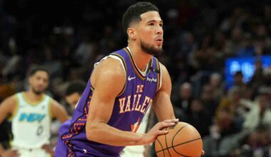 Report: Suns, Devin Booker in talks on contract extension