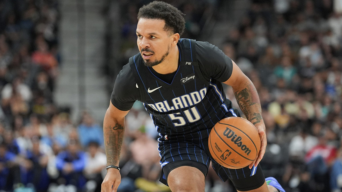 Orlando Magic guard Cole Anthony (50) dribbles in the second half at Frost Bank Center.