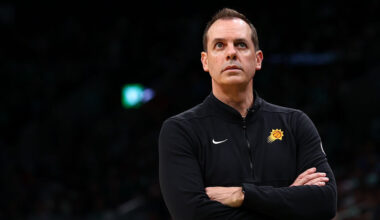 Former Suns head coach Frank Vogel is finalizing a deal with the Dallas Mavericks to become their l...