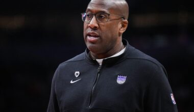 Mike Brown has faced pressure before, but this time might be different. Welcome to the Knicks