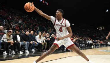 Ace Bailey #4 of the Rutgers Scarlet Knights