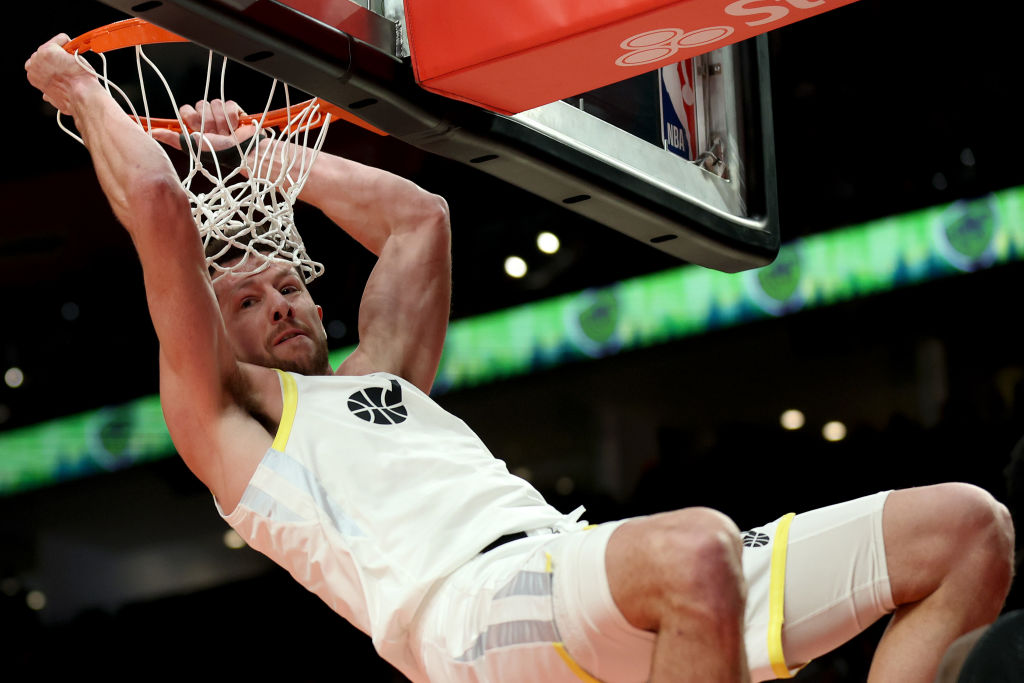 Sacramento signs Drew Eubanks after Clippers waive him