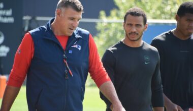 Celtics' Joe Mazzulla visits Patriots training camp practice