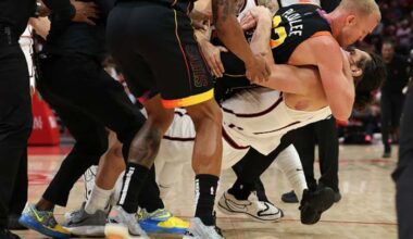 Adams, Plumlee both ejected after fight during Rockets game vs. Suns