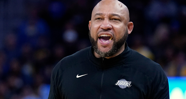 Bucks Looking To Keep Darvin Ham Amid Interest From Suns, Knicks