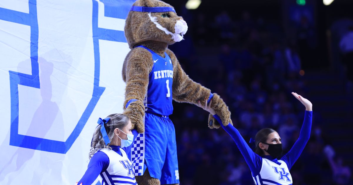 Austin Pope leaves Kentucky Wildcats Basketball for NBA role with South Bay Lakers