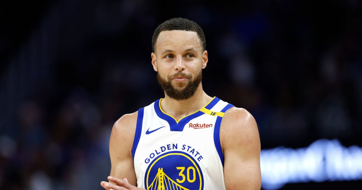 Golden State Warriors' Stephen Curry pushes for players to share in team equity