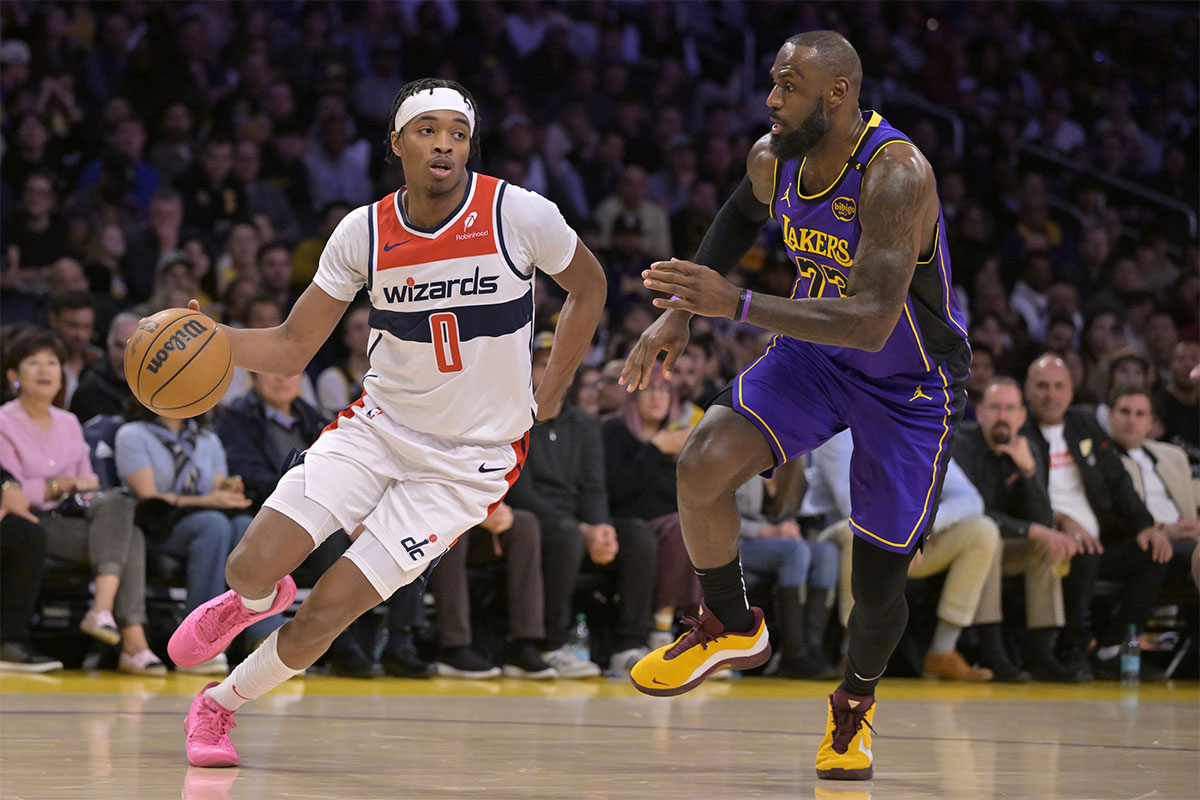 Lakers forward LeBron James (23) in the first half at Crypto.com Arena