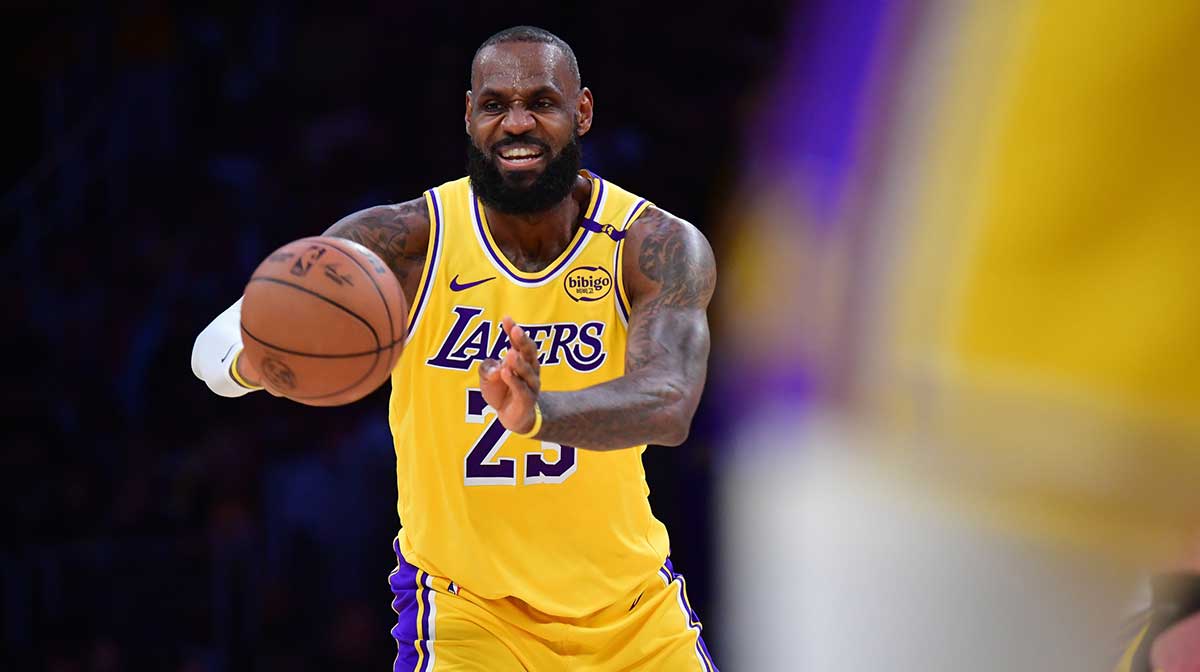 Los Angeles Lakers forward LeBron James (23) passes the ball against the Golden State Warriors during the first half at Crypto.com Arena.