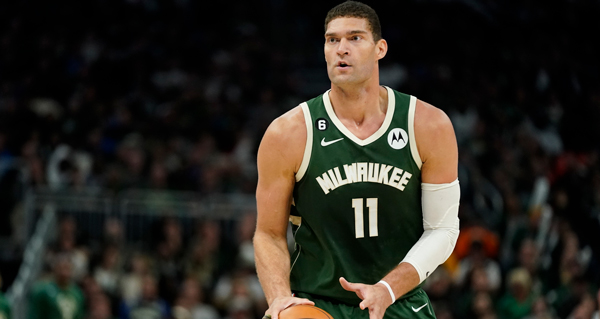 Brook Lopez Pivoted To Clippers After LeBron James