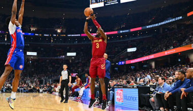 Detroit Pistons sign former Michigan basketball star Caris LeVert to multi-year deal