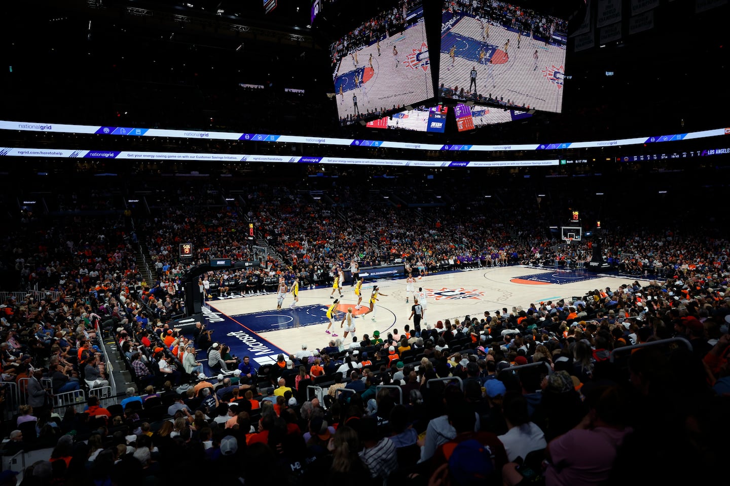 TD Garden was packed when the Sun played Sparks last August.