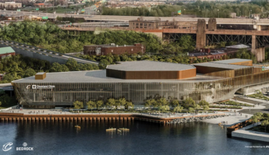 Topping off ceremony for Cleveland Clinic Global Peak Performance Center