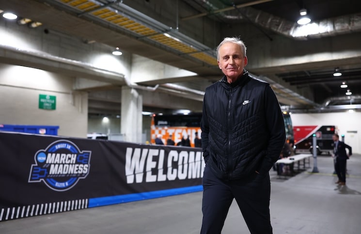 Reassessing Tennessee Basketball's 2026 Recruiting Board After Trey Thompson Committed To Iowa