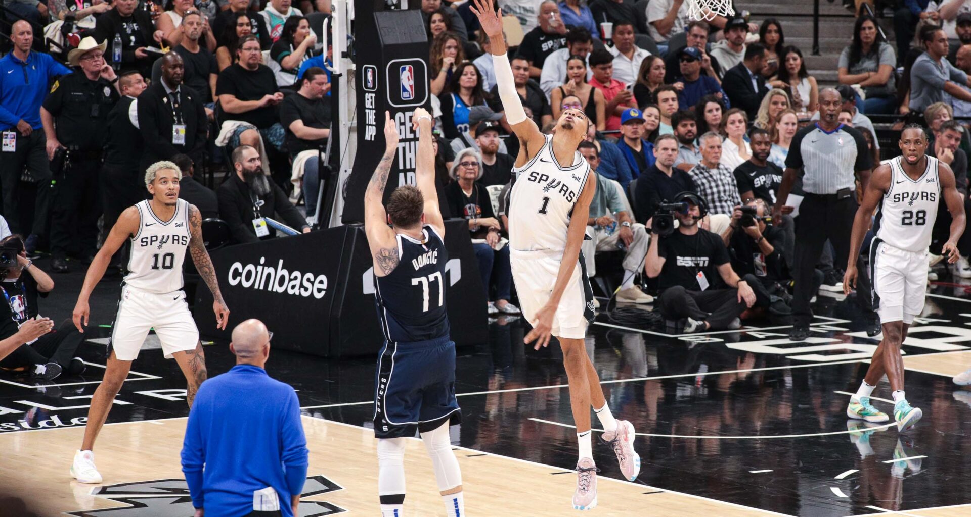 San Antonio reacts to plans for downtown Spurs arena