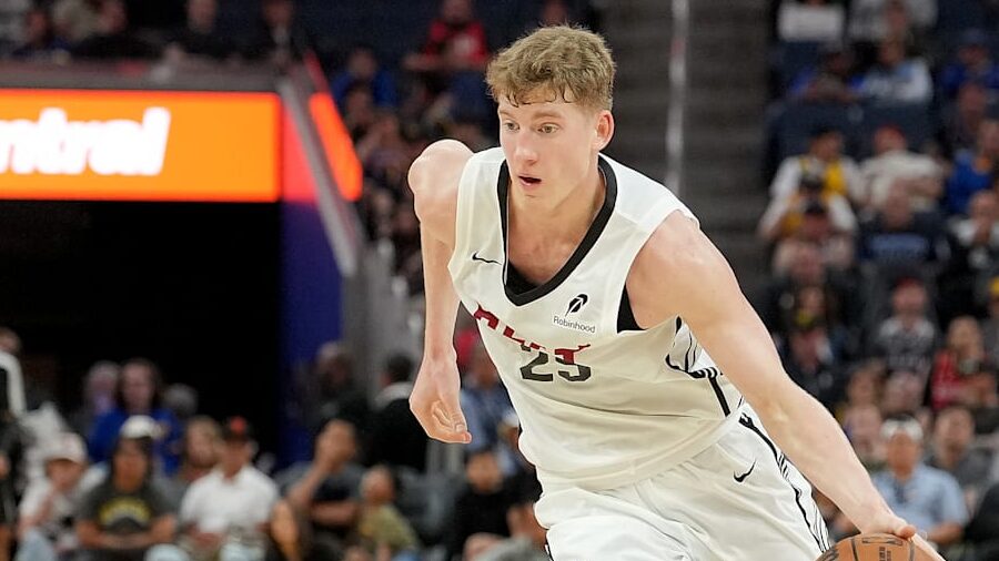 Kasparas Jakucionis California Classic Heat