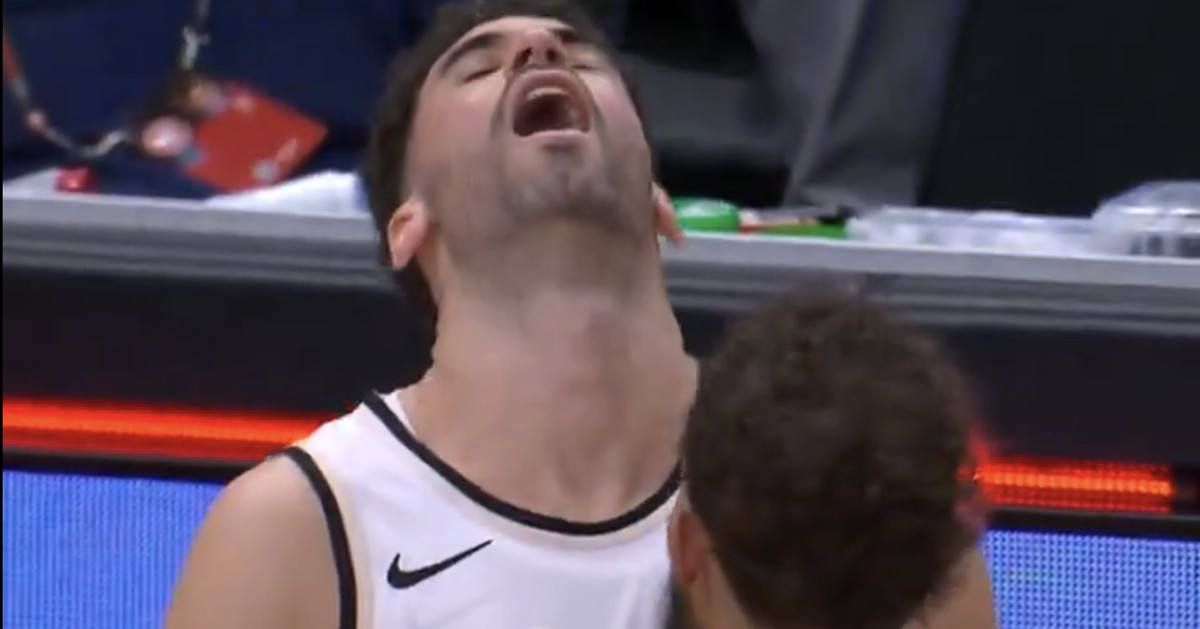 Trae Young broke his free throw streak with his best shot yet, and it blew his teammate’s mind