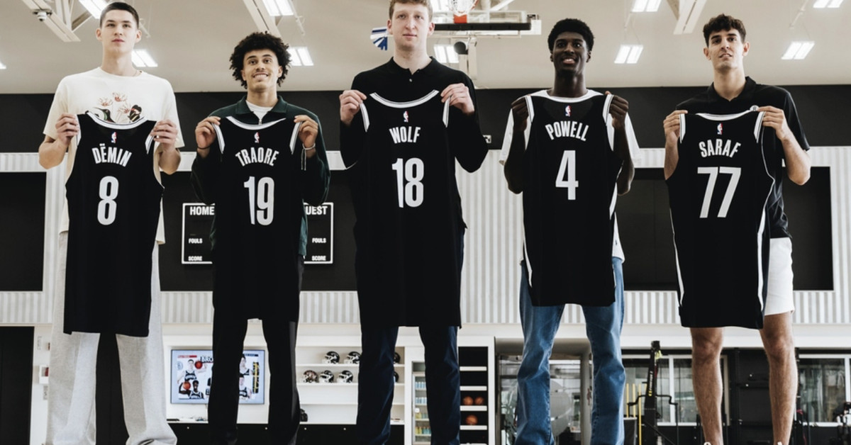 Brooklyn Nets GM Sean Marks speaks, introduces rookie class in presser