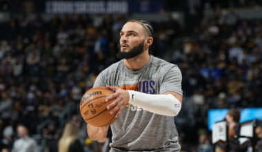 Phoenix Suns forward David Roddy...