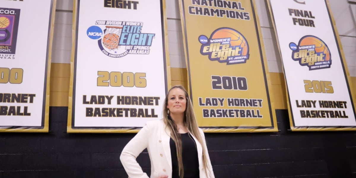 Emporia State women’s basketball announces first signing class under new coach