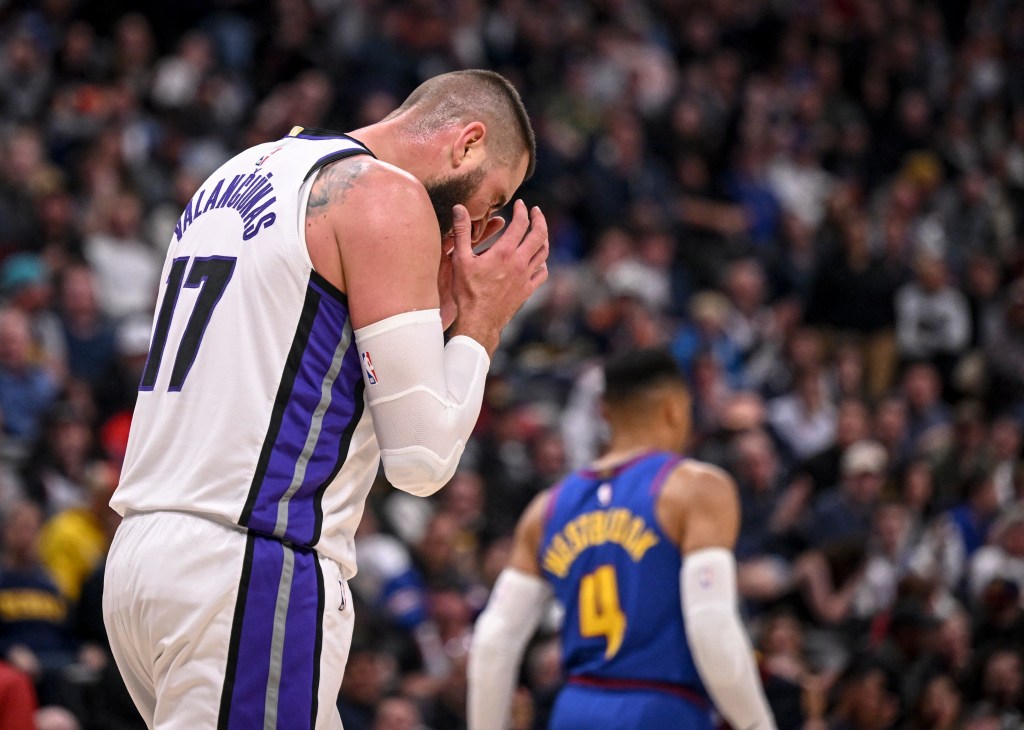 Nuggets trying to keep Jonas Valanciunas despite EuroLeague offer