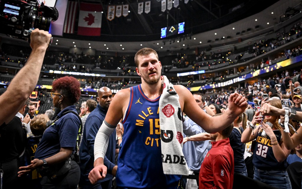 Nikola Jokic to wait to discuss contract extension with Nuggets