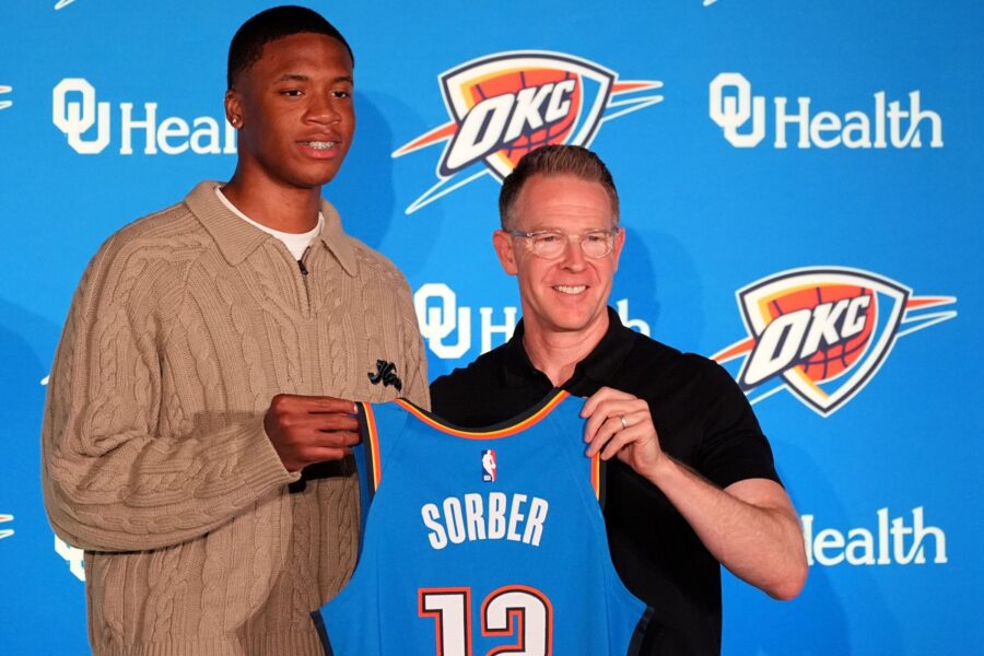 Thunder Sign Thomas Sorber, Brooks Barnhinzer