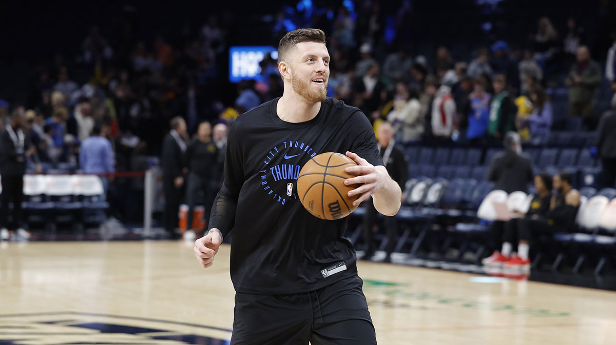 Thunder center Isaiah Hartenstein (55) warms up before the start of a game against the Los Angeles Lakers at Paycom Center. Mandatory Credit: Alonzo Adams-Imagn Images