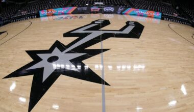 Spurs' New Addition at Center Will Change Everything
