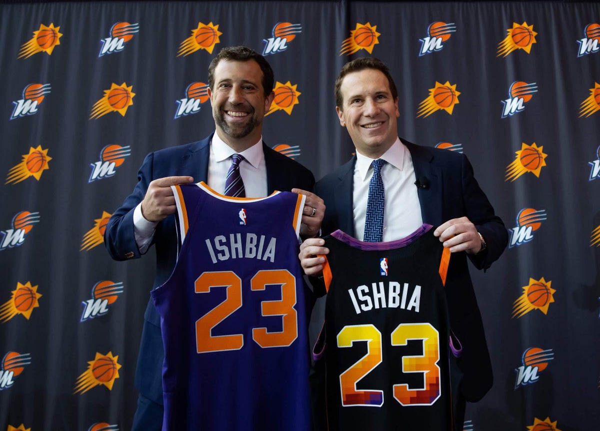 Phoenix Suns minority owner Justin Ishbia emerges as bidder for Minnesota Twins: Source