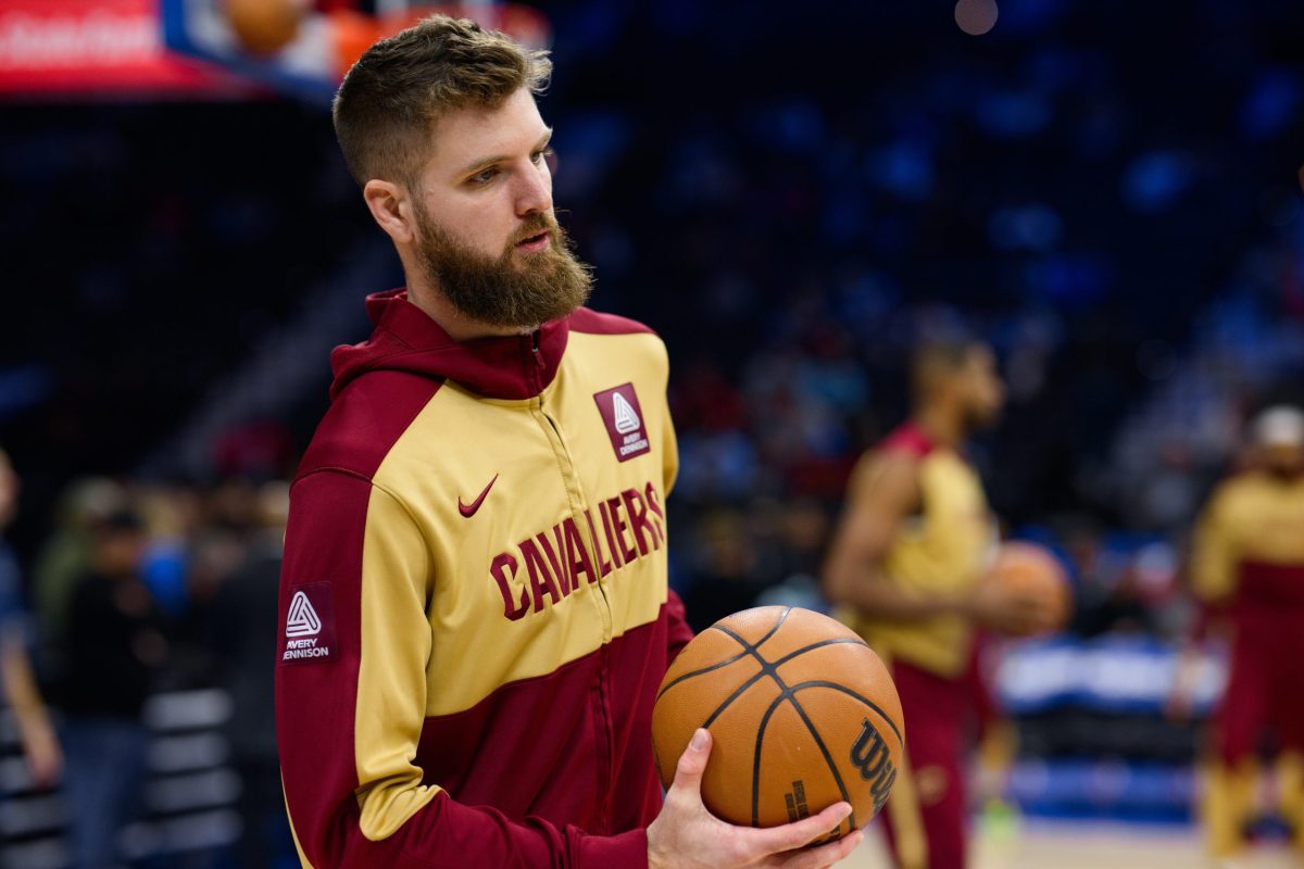 Report: Isaac Okoro trade might’ve offered hint on Dean Wade’s future