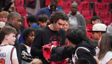 Josh Giddey And Bulls Playing ‘Poker’ In Contract Negotiations