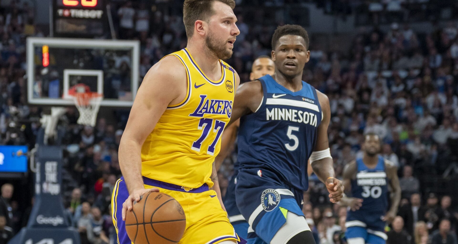 The Lakers Might Win the Offseason Without Making a Big Move