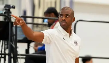 Chris Paul teases final NBA chapter as Milwaukee Bucks eye veteran star for crucial backcourt boost