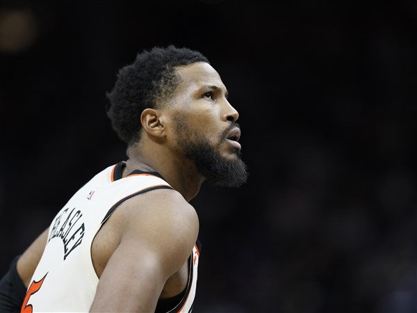 NBA free agent Malik Beasley sued by former agency along with being under gambling investigation