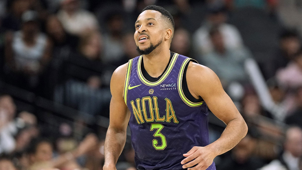 Pelicans guard CJ McCollum (3) reacts after scoring a basket during the second half against the San Antonio Spurs at Frost Bank Center