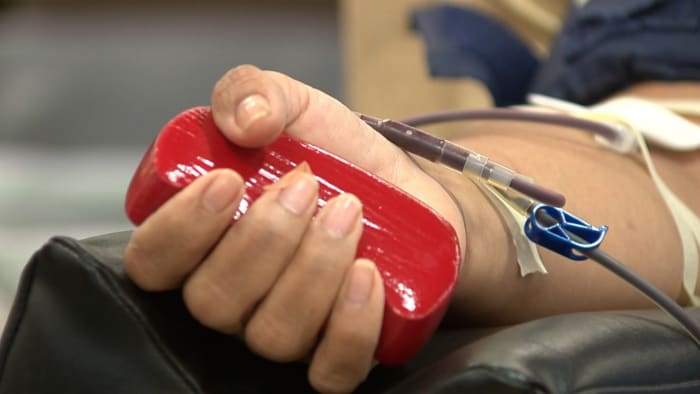 Donate blood, get free pair of San Antonio Spurs tickets and T-shirt